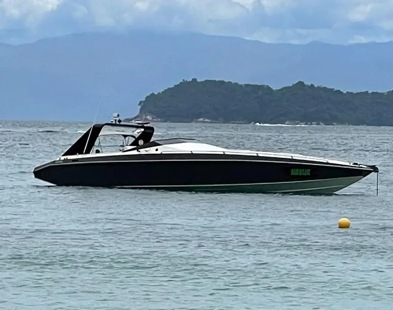 passeios-privados-lanchas-privadas-sofisticadas3